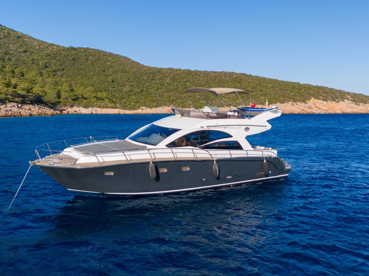 M/Y 034